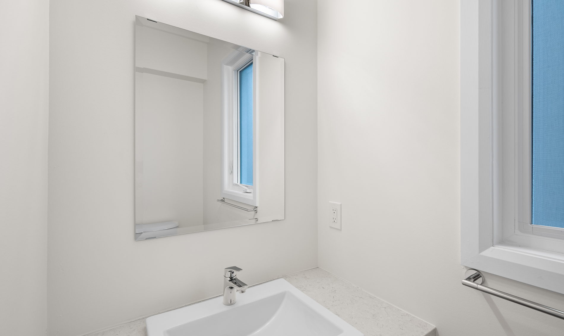 Powder room